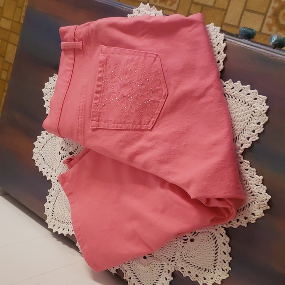 Gloria Vanderbilt Amanda All-Around Slimming Effect Pink Capris Sz 14P - Picture 1 of 9